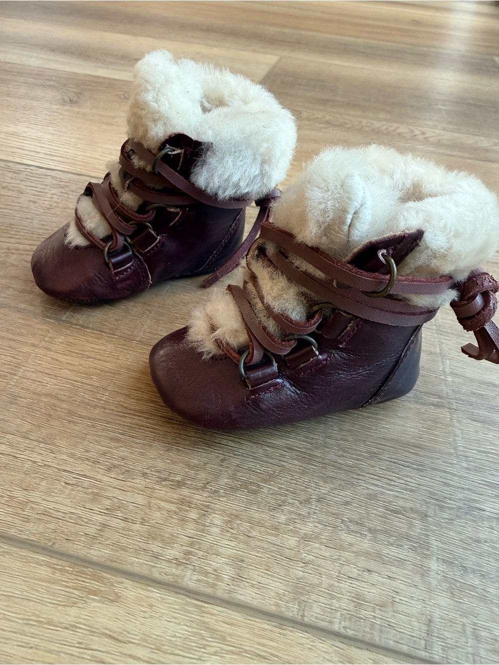 Leather Norway baby shoes